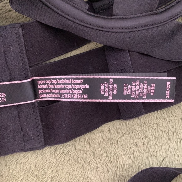 Victoria Secret Very Sexy Unlined Balconet Bra & Cheeky Set - Picture 6 of 7